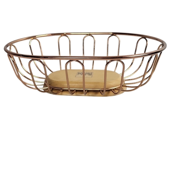 Well Equipped Kitchen Brass Basket Wooden Base - Picture 1 of 7
